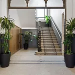 Bohemian - Self-service Hotel *