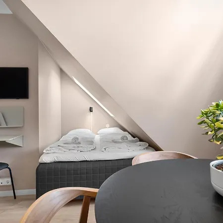 Bohemian - Self-service *