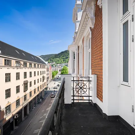 Bohemian - Self-service Hotel