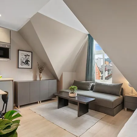 Bohemian - Self-service Hotel *