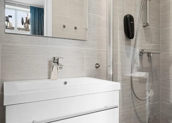 Bohemian - Self-service Hotel *